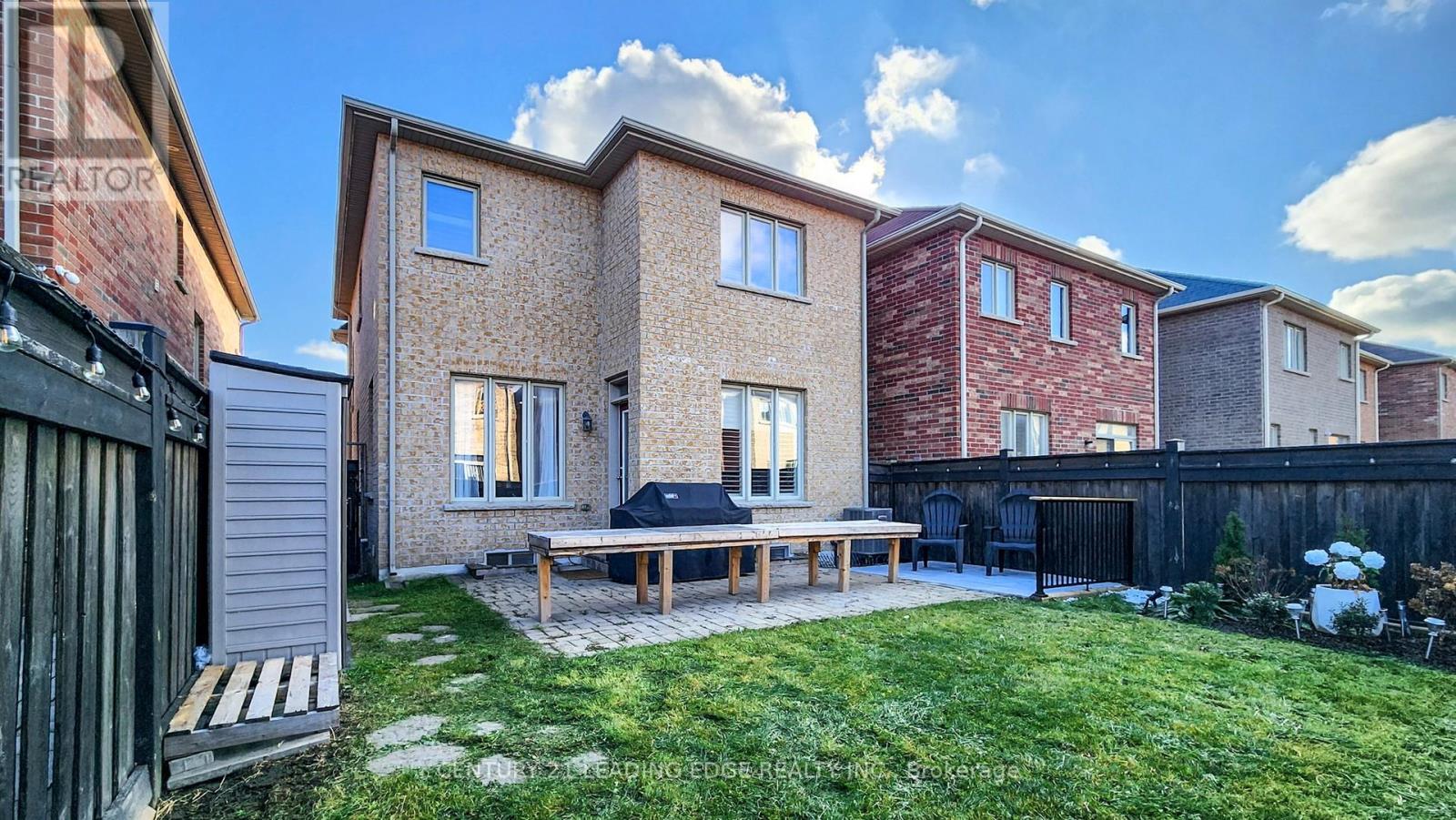 1574 Edgecroft Drive, Pickering (Duffin Heights), Ontario  L1V 2P8 - Photo 33 - E12877104