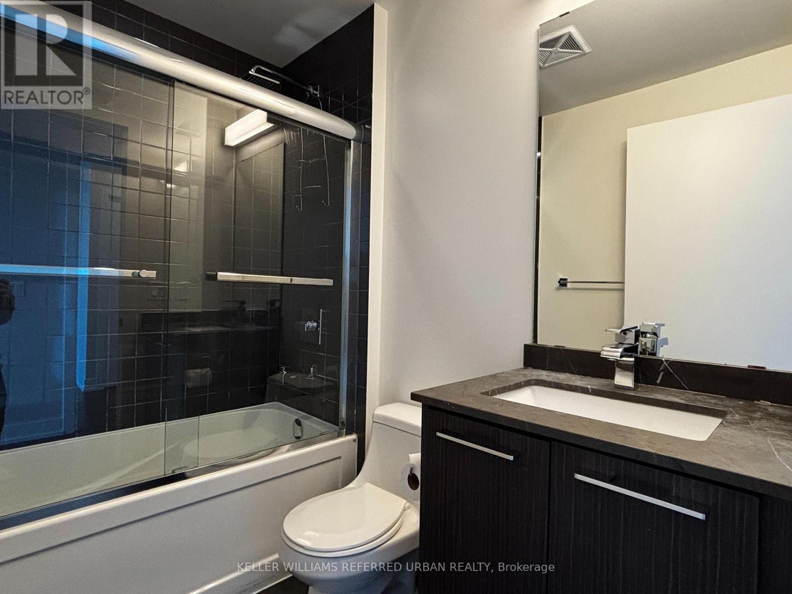 Ph 02 - 9471 Yonge Street, Richmond Hill, Ontario  L4C 0Z5 - Photo 12 - N12876872