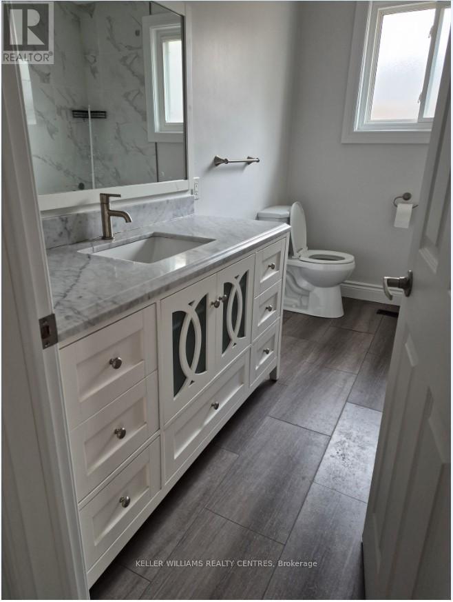 Upper - 782 Botany Hill Crescent, Newmarket, Ontario  L3Y 3A8 - Photo 8 - N12876914