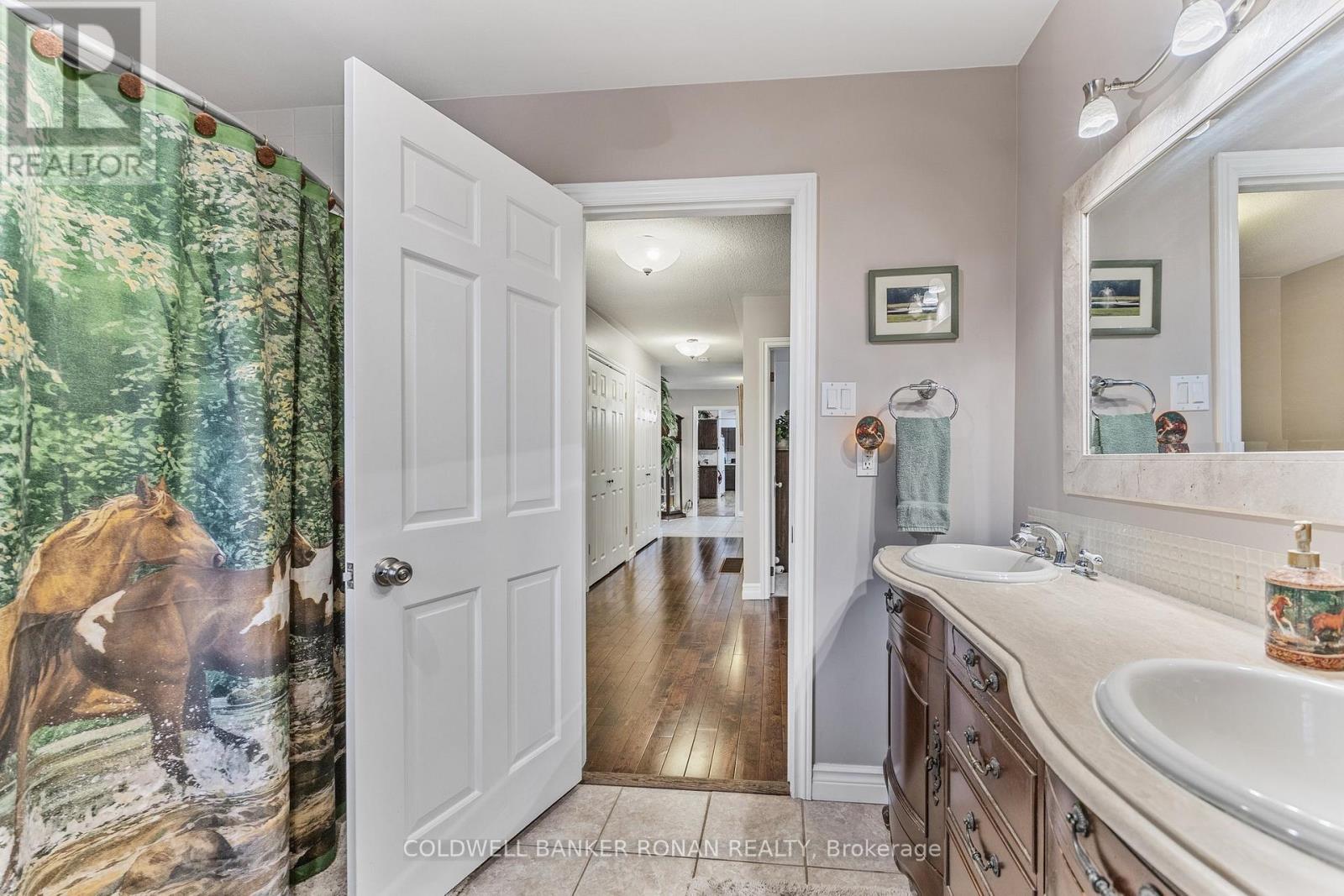 8058 20th Side Road, Adjala-Tosorontio, Ontario  L0G 1L0 - Photo 15 - N12876938