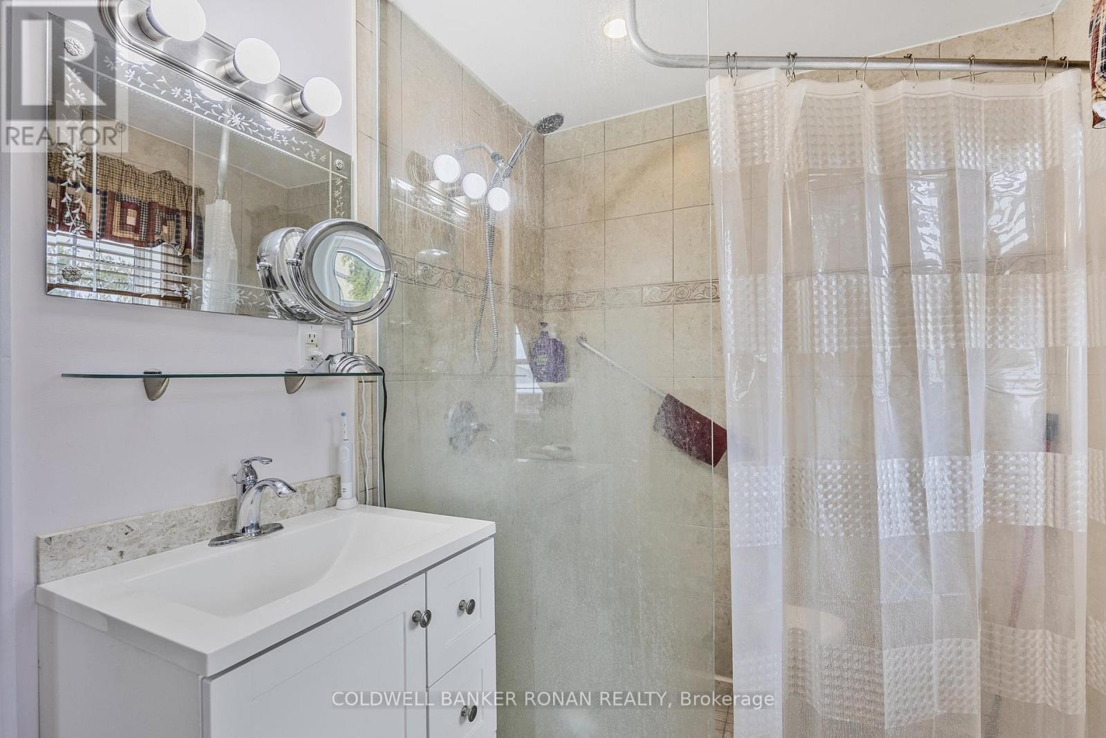 8058 20th Side Road, Adjala-Tosorontio, Ontario  L0G 1L0 - Photo 18 - N12876938