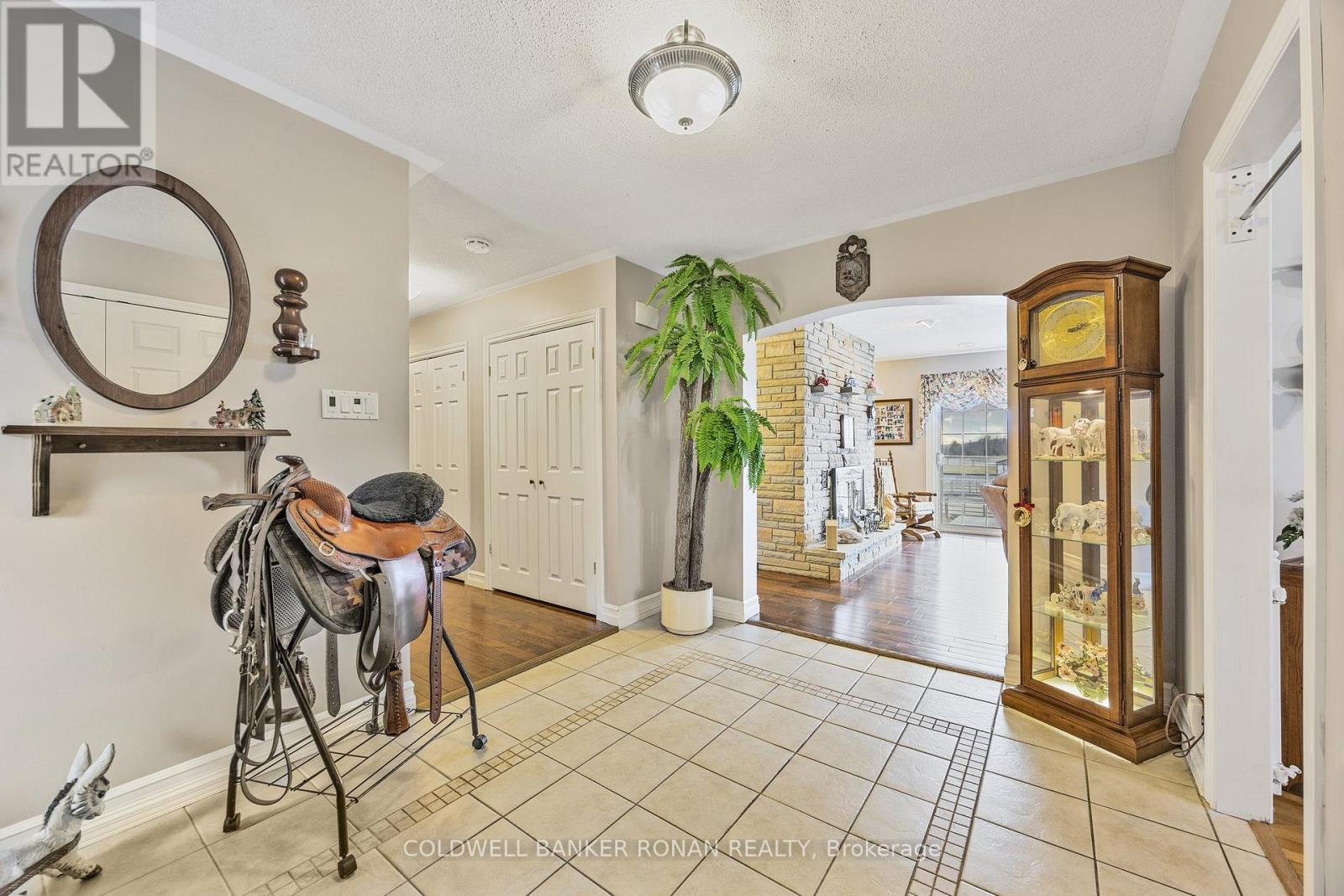 8058 20th Side Road, Adjala-Tosorontio, Ontario  L0G 1L0 - Photo 9 - N12876938