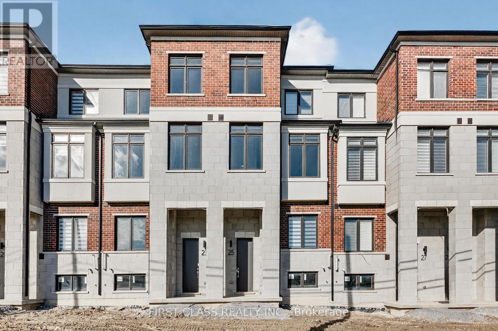 25 Bullate Lane, Richmond Hill, Ontario  L4B 0J5 - Photo 1 - N12876978