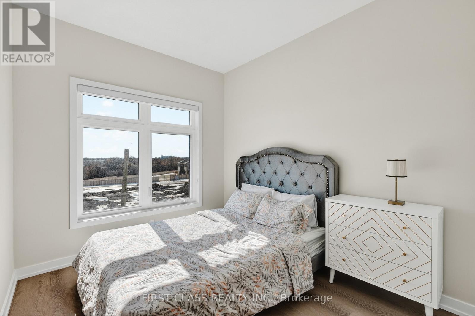 25 Bullate Lane, Richmond Hill, Ontario  L4B 0J5 - Photo 8 - N12876978