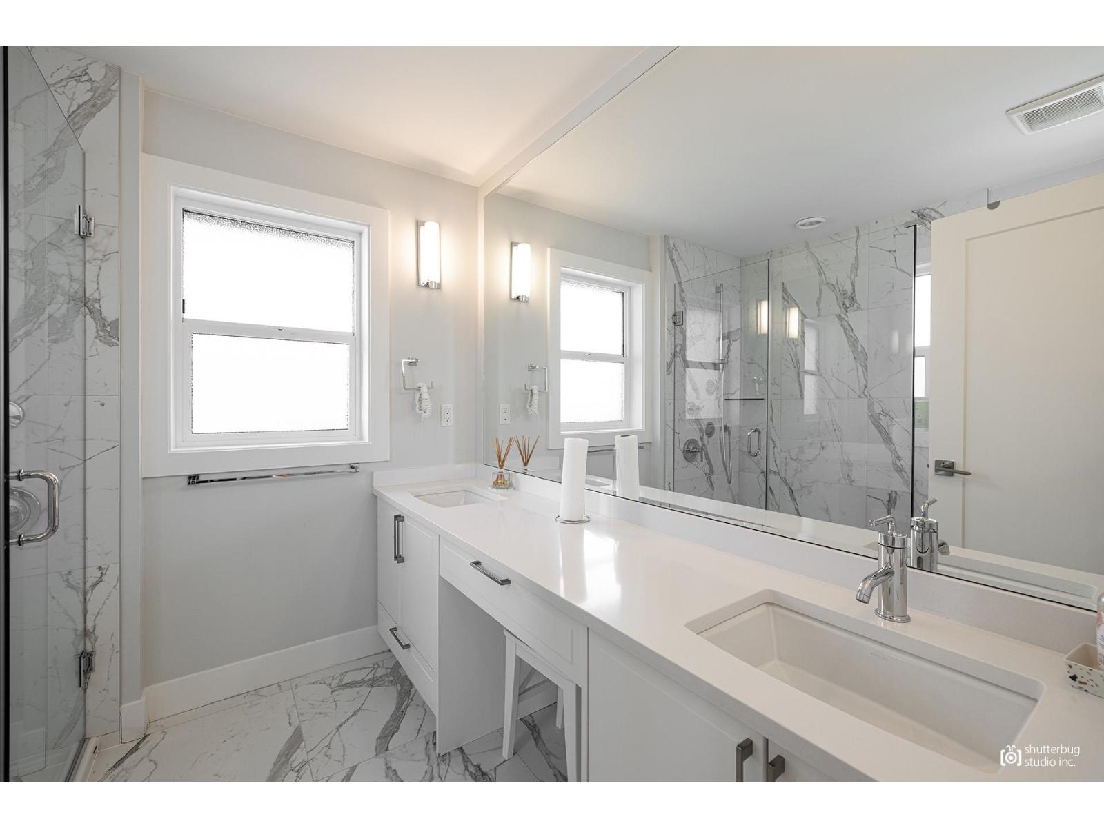 16475 21a Avenue, Surrey, British Columbia  V3Z 0V5 - Photo 15 - R3099236