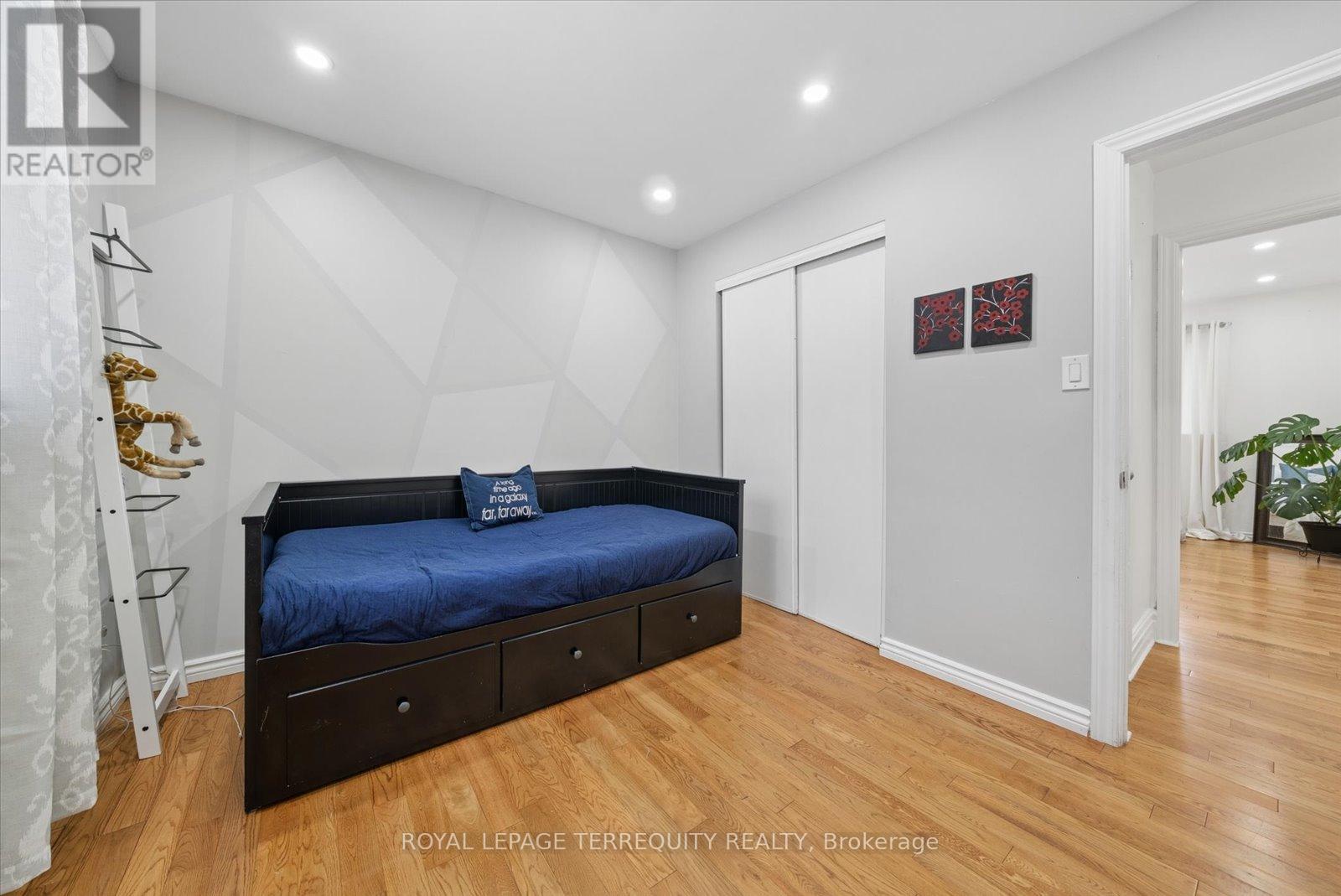 39 Baldwin Lane, Barrie (Allandale Heights), Ontario  L4N 2W2 - Photo 14 - S12877080