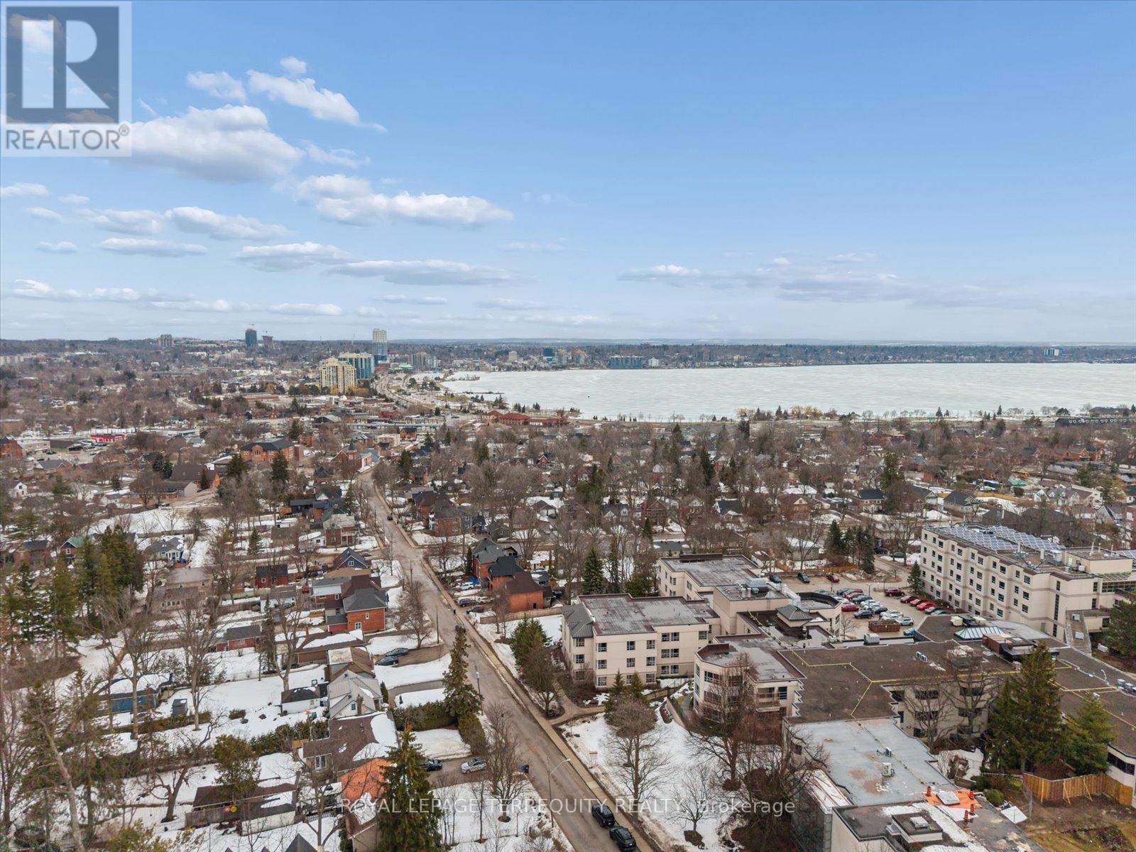 39 Baldwin Lane, Barrie (Allandale Heights), Ontario  L4N 2W2 - Photo 22 - S12877080