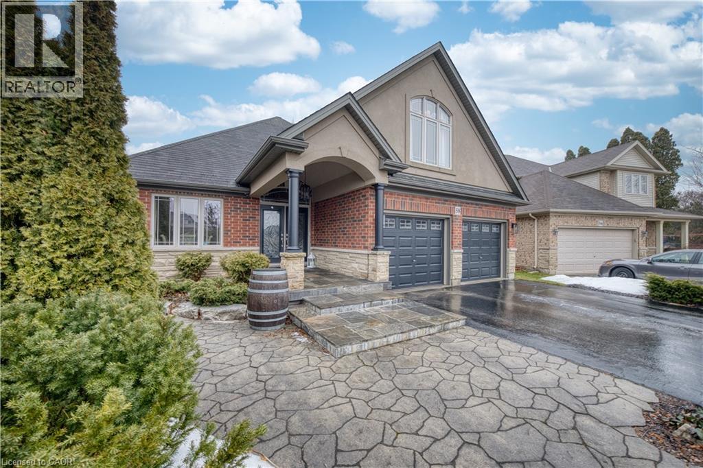 58 Tulip Street, Grimsby, Ontario  L3M 0B8 - Photo 2 - 40811640