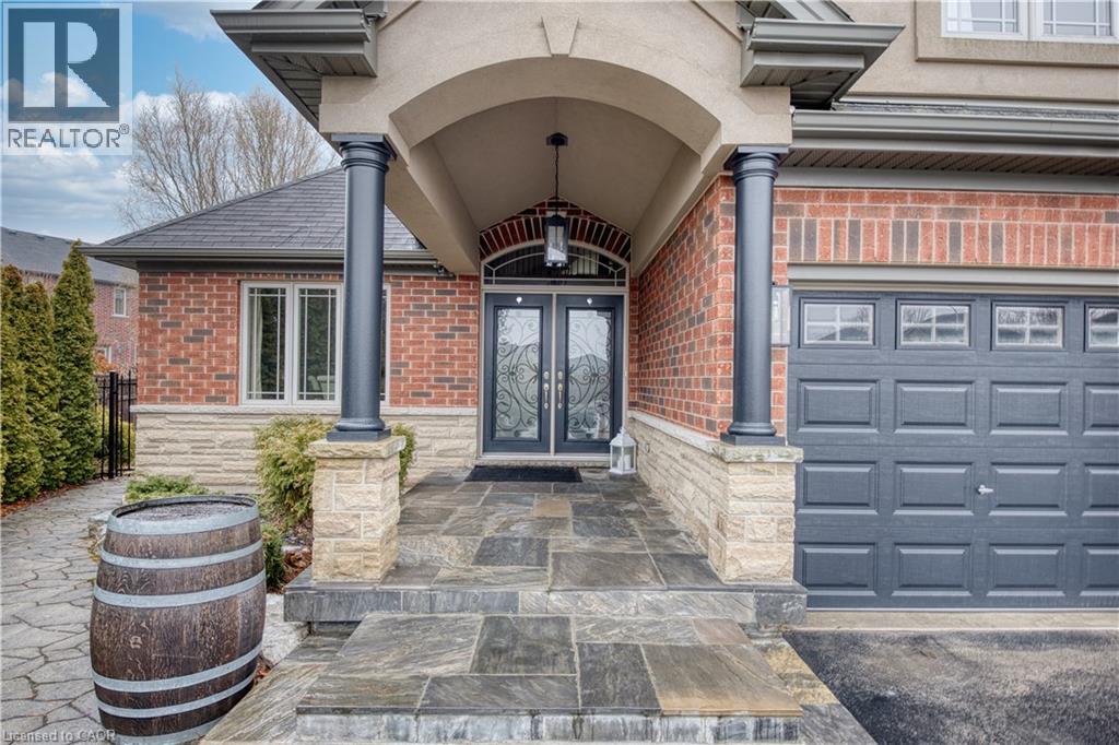 58 Tulip Street, Grimsby, Ontario  L3M 0B8 - Photo 3 - 40811640