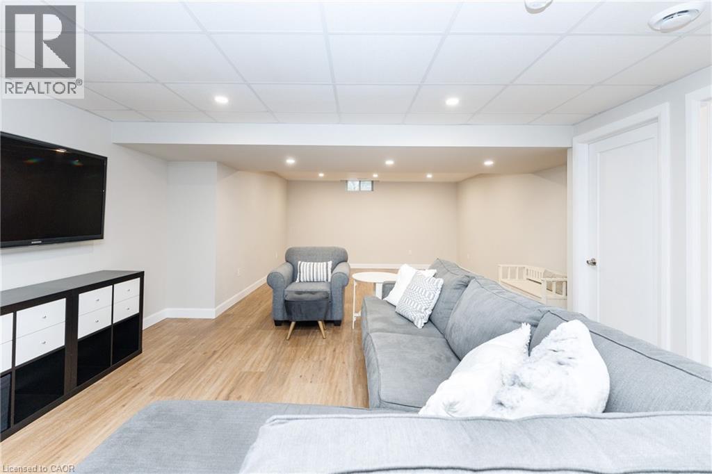 58 Tulip Street, Grimsby, Ontario  L3M 0B8 - Photo 42 - 40811640