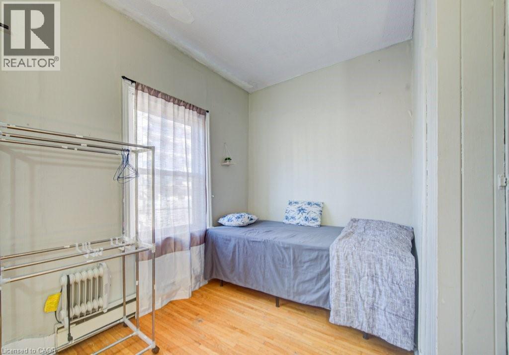 133 Darling Street, Brantford, Ontario  N3T 2L1 - Photo 9 - 40811220