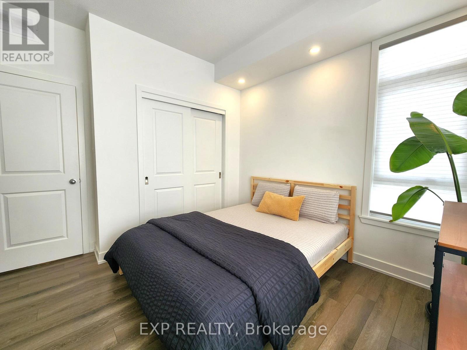 I - 380 Rolling Meadows Crescent, Ottawa, Ontario  K1W 0A7 - Photo 19 - X12856076