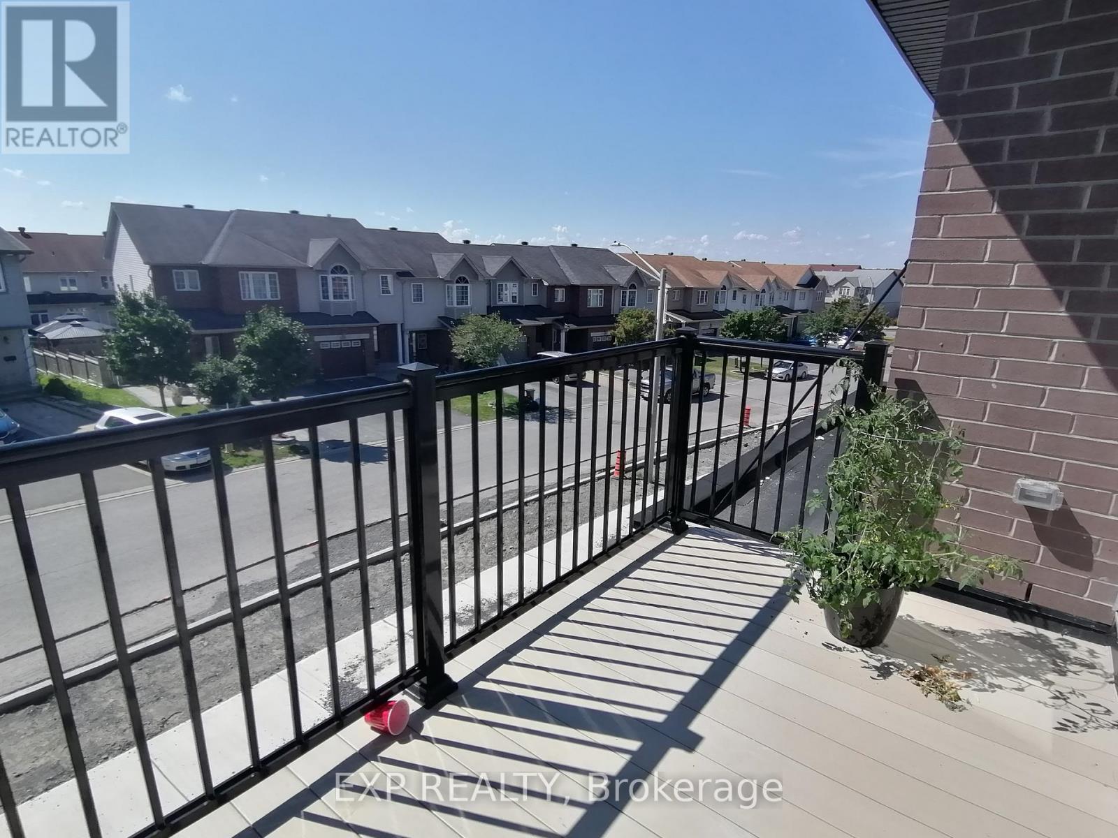 I - 380 Rolling Meadows Crescent, Ottawa, Ontario  K1W 0A7 - Photo 11 - X12856076