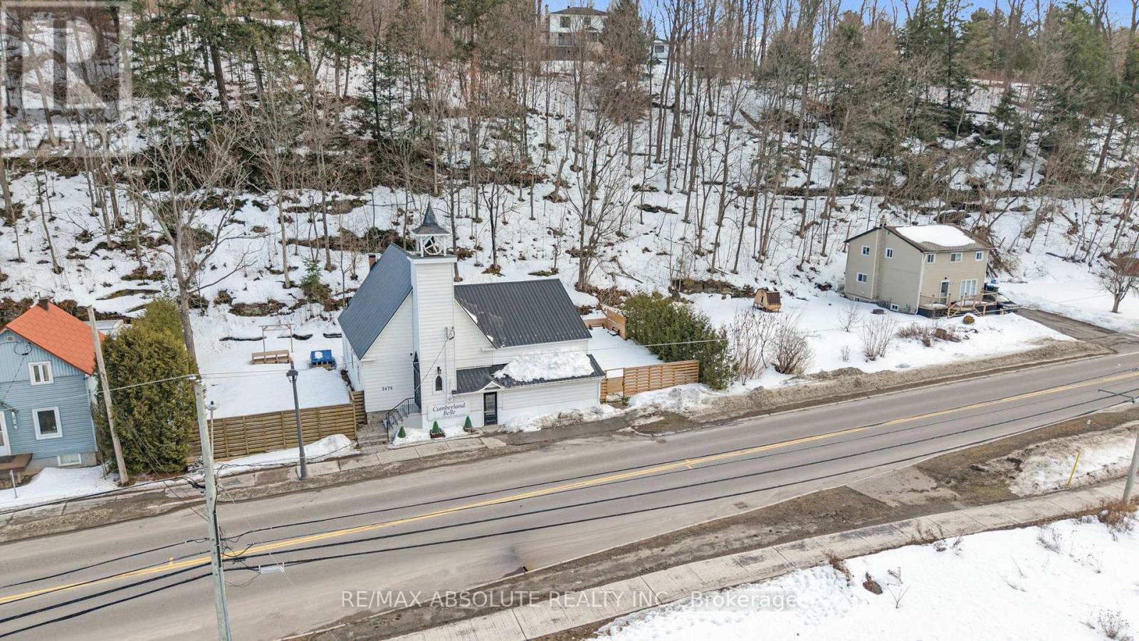 2476 Old Montreal Road, Ottawa, Ontario  K4C 1G6 - Photo 3 - X12875060