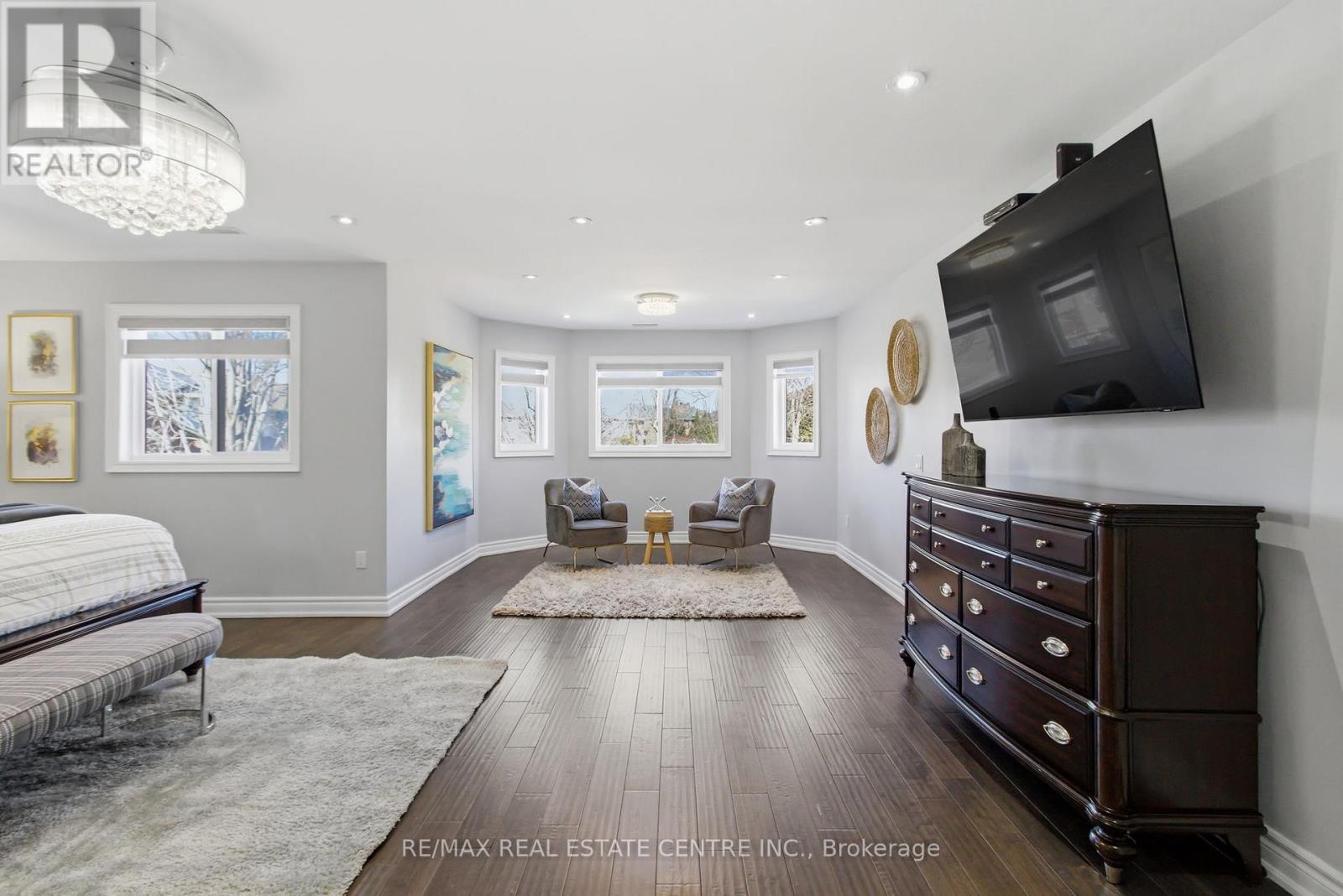 5121 Creditview Road, Mississauga, Ontario  L5V 1R8 - Photo 24 - W12876846