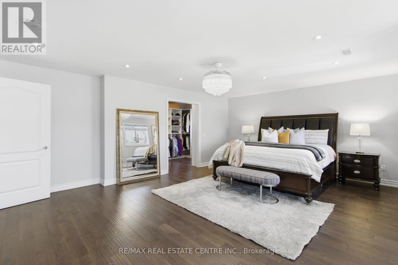 5121 Creditview Road, Mississauga, Ontario  L5V 1R8 - Photo 25 - W12876846