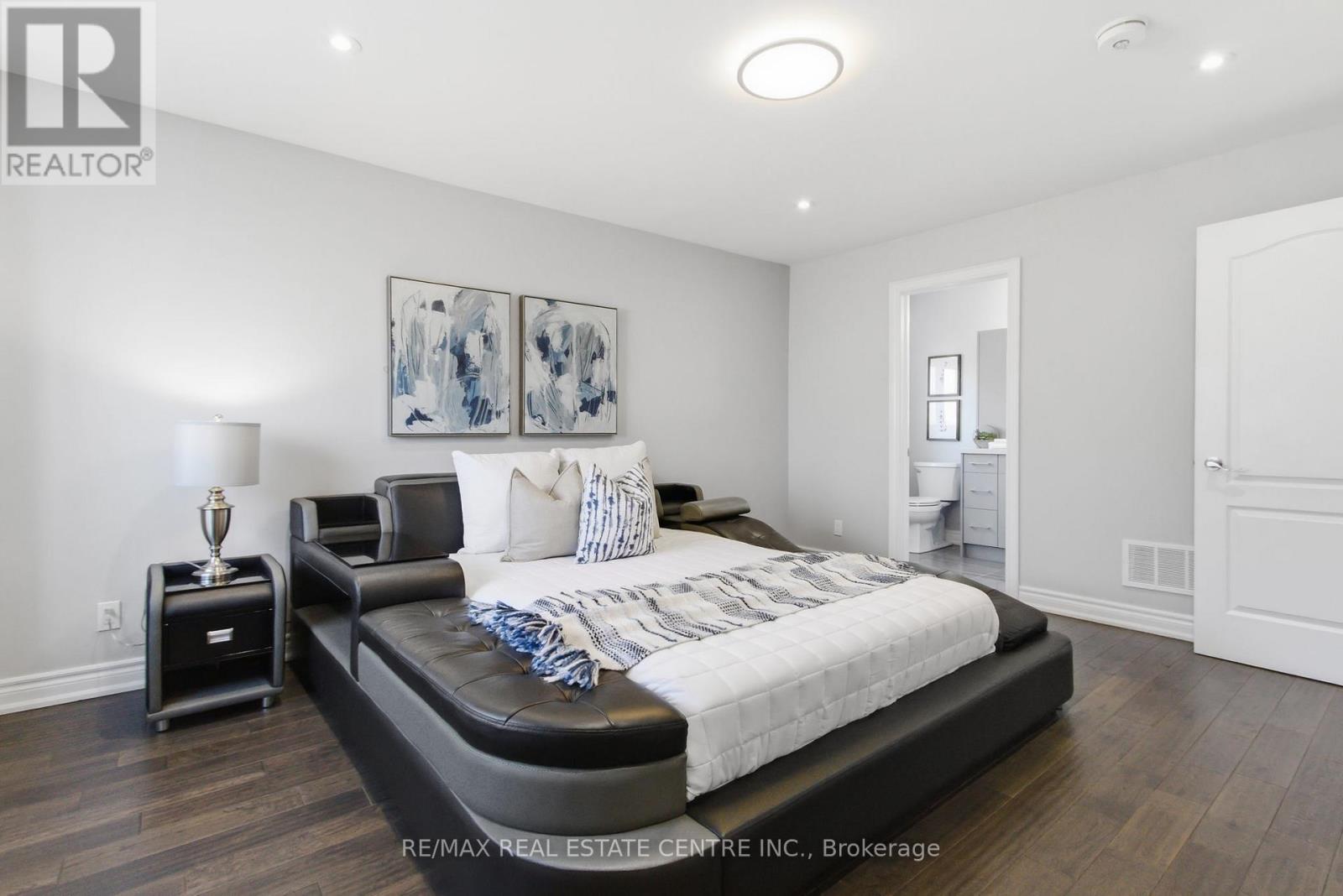 5121 Creditview Road, Mississauga, Ontario  L5V 1R8 - Photo 30 - W12876846