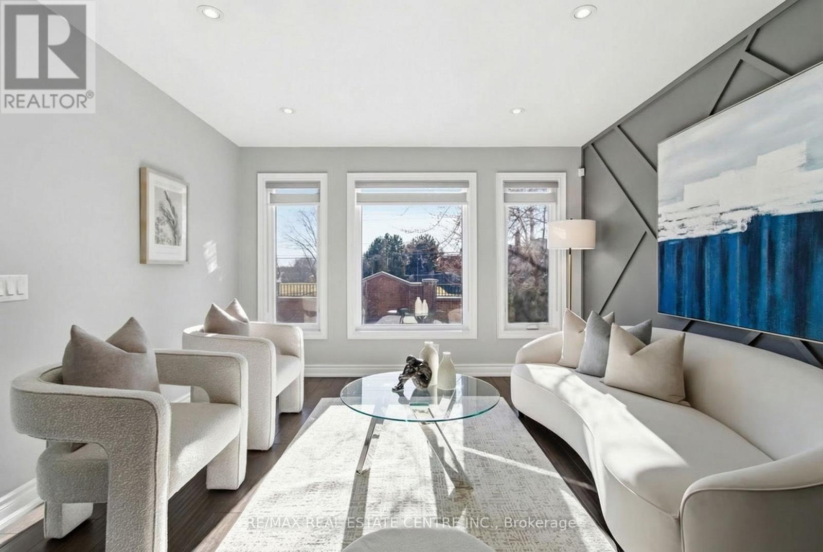 5121 Creditview Road, Mississauga, Ontario  L5V 1R8 - Photo 7 - W12876846