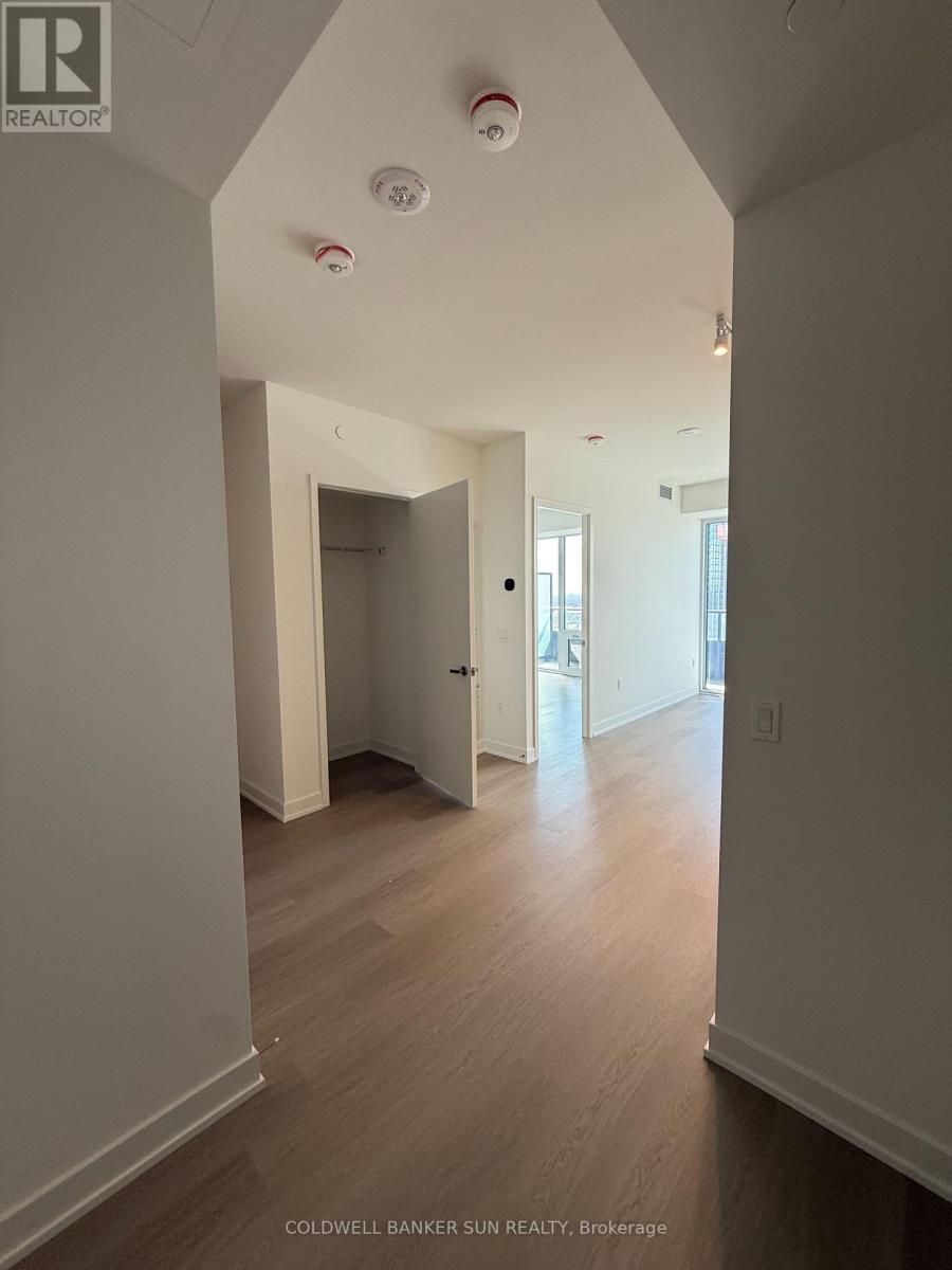 1812 - 448 Burnhamthorpe Road W, Mississauga (City Centre), Ontario  L5B 0R4 - Photo 18 - W12876886