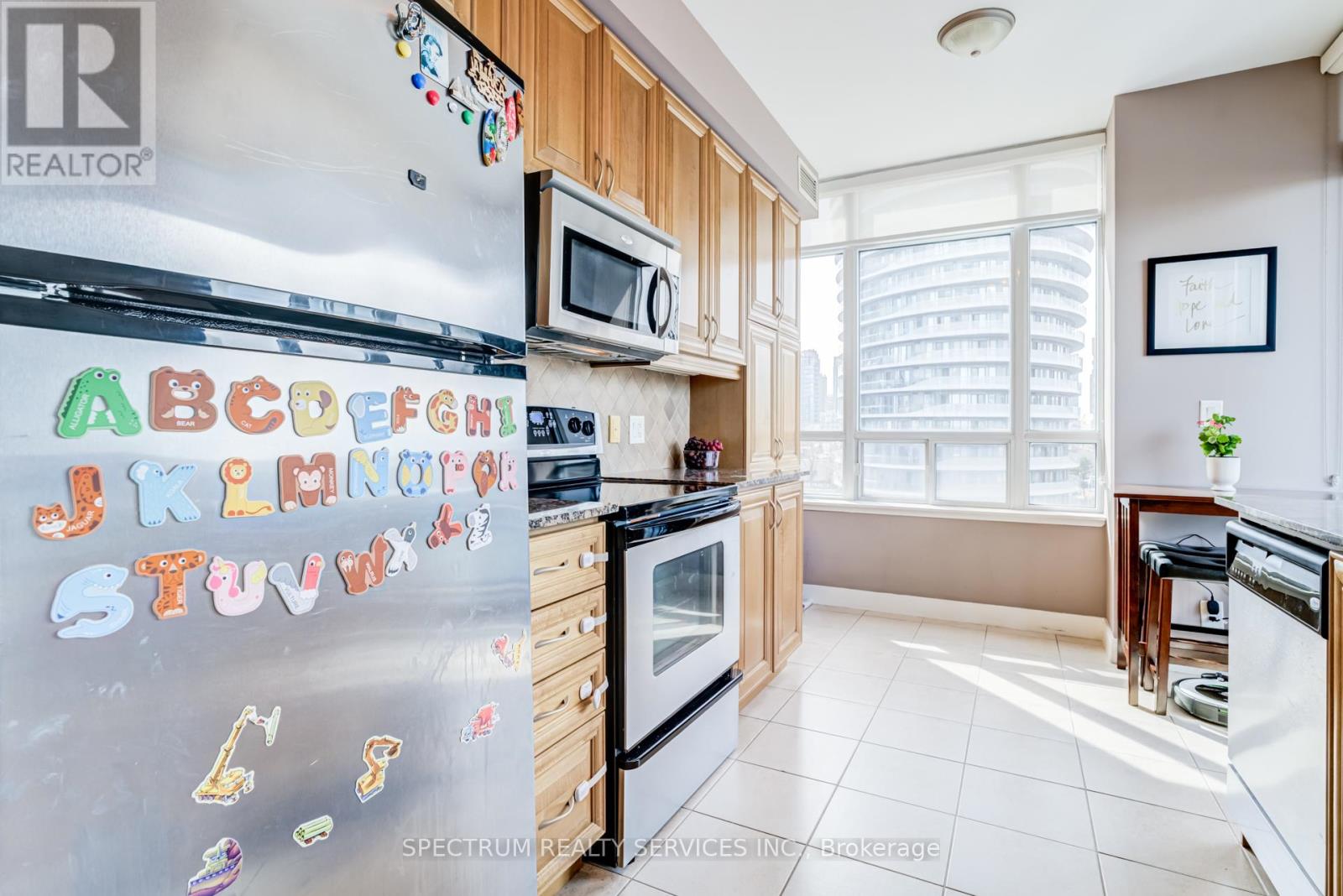 709 - 80 Absolute Avenue, Mississauga (City Centre), Ontario  L4G 7Z3 - Photo 14 - W12876904