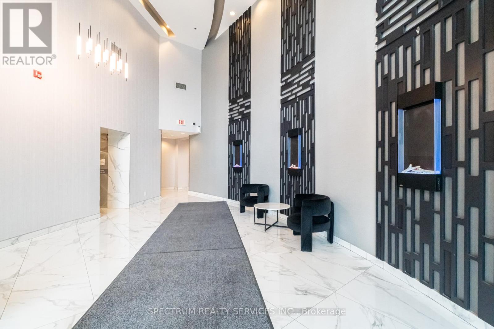 709 - 80 Absolute Avenue, Mississauga (City Centre), Ontario  L4G 7Z3 - Photo 3 - W12876904