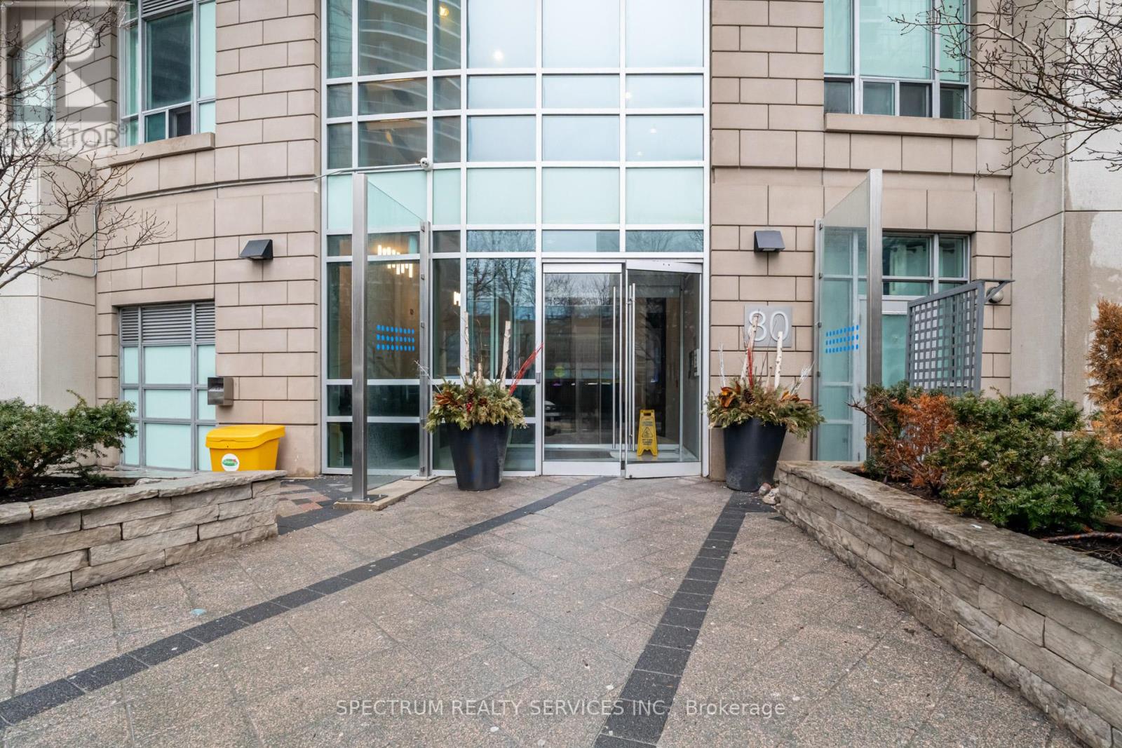 709 - 80 Absolute Avenue, Mississauga (City Centre), Ontario  L4G 7Z3 - Photo 34 - W12876904