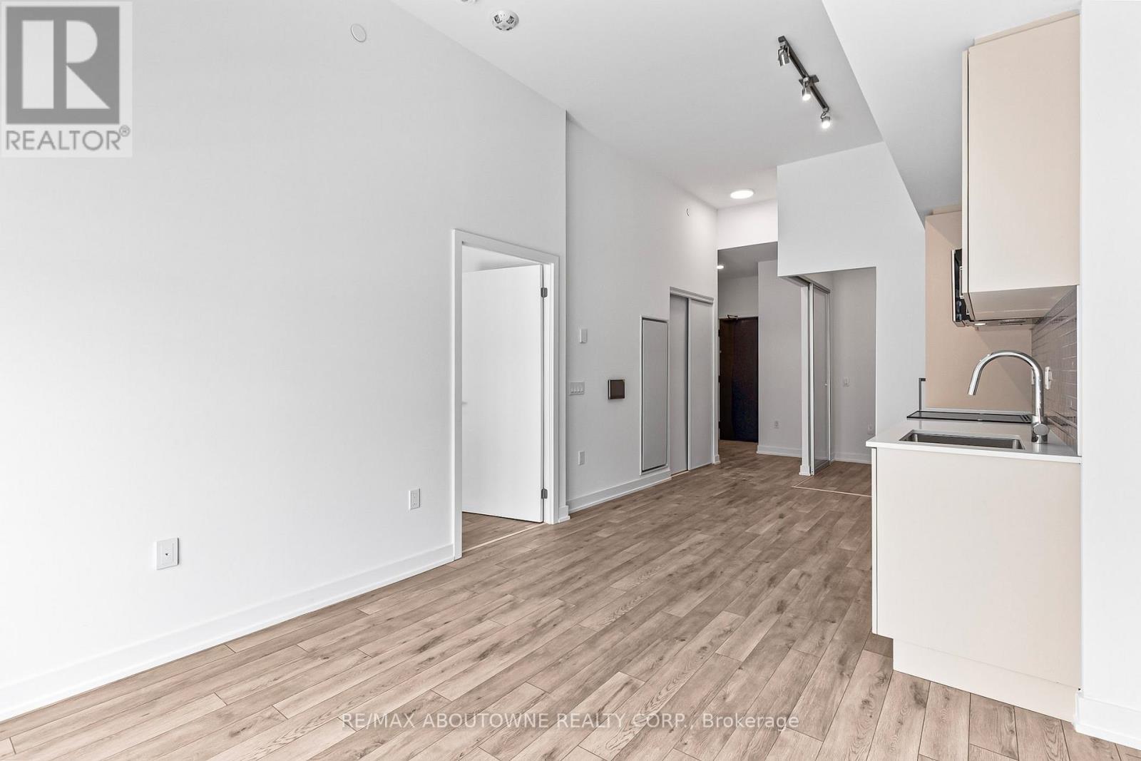 150 - 1005 Dundas Street E, Oakville (Jm Joshua Meadows), Ontario  L6H 8C7 - Photo 20 - W12876906