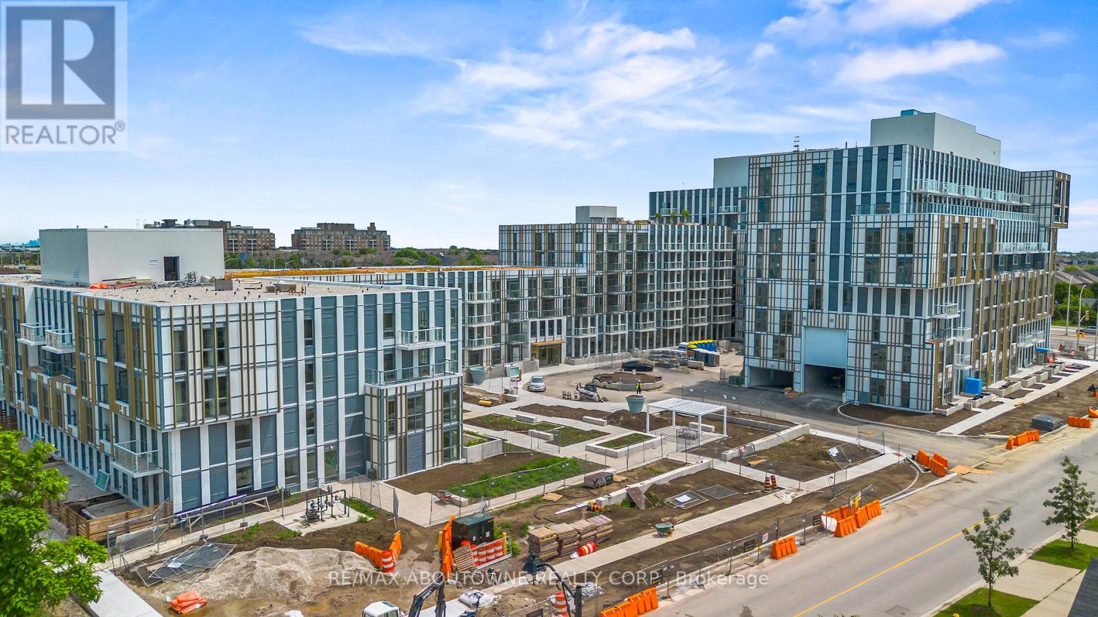 150 - 1005 Dundas Street E, Oakville (Jm Joshua Meadows), Ontario  L6H 8C7 - Photo 5 - W12876906