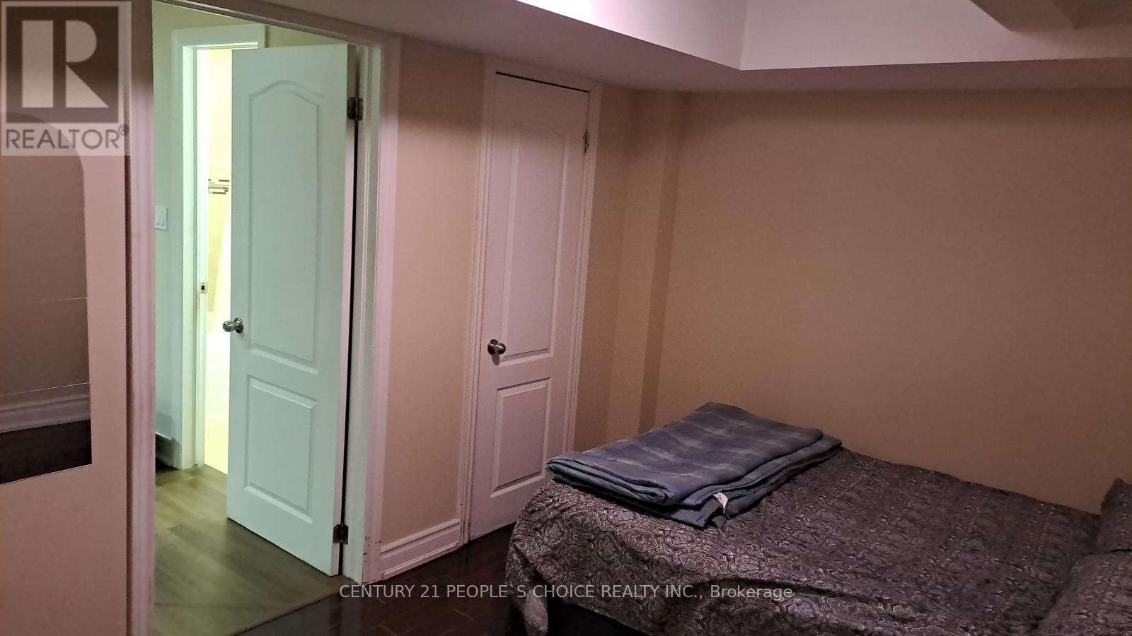 Bsmt - 3253 Edwyna Drive, Mississauga (Churchill Meadows), Ontario  L5M 0N2 - Photo 5 - W12876950