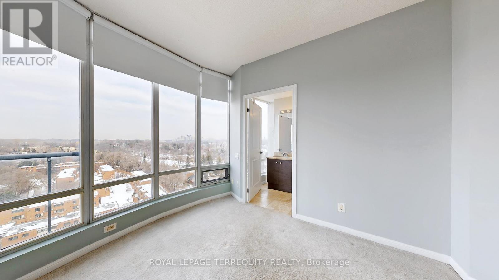 1502 - 15 Windermere Avenue, Toronto, Ontario  M6S 5A2 - Photo 12 - W12876956