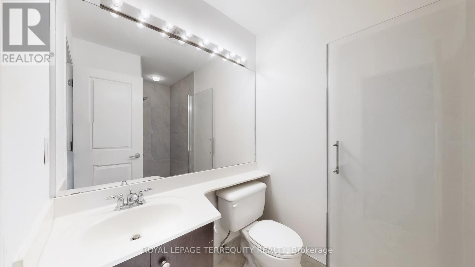 1502 - 15 Windermere Avenue, Toronto, Ontario  M6S 5A2 - Photo 18 - W12876956