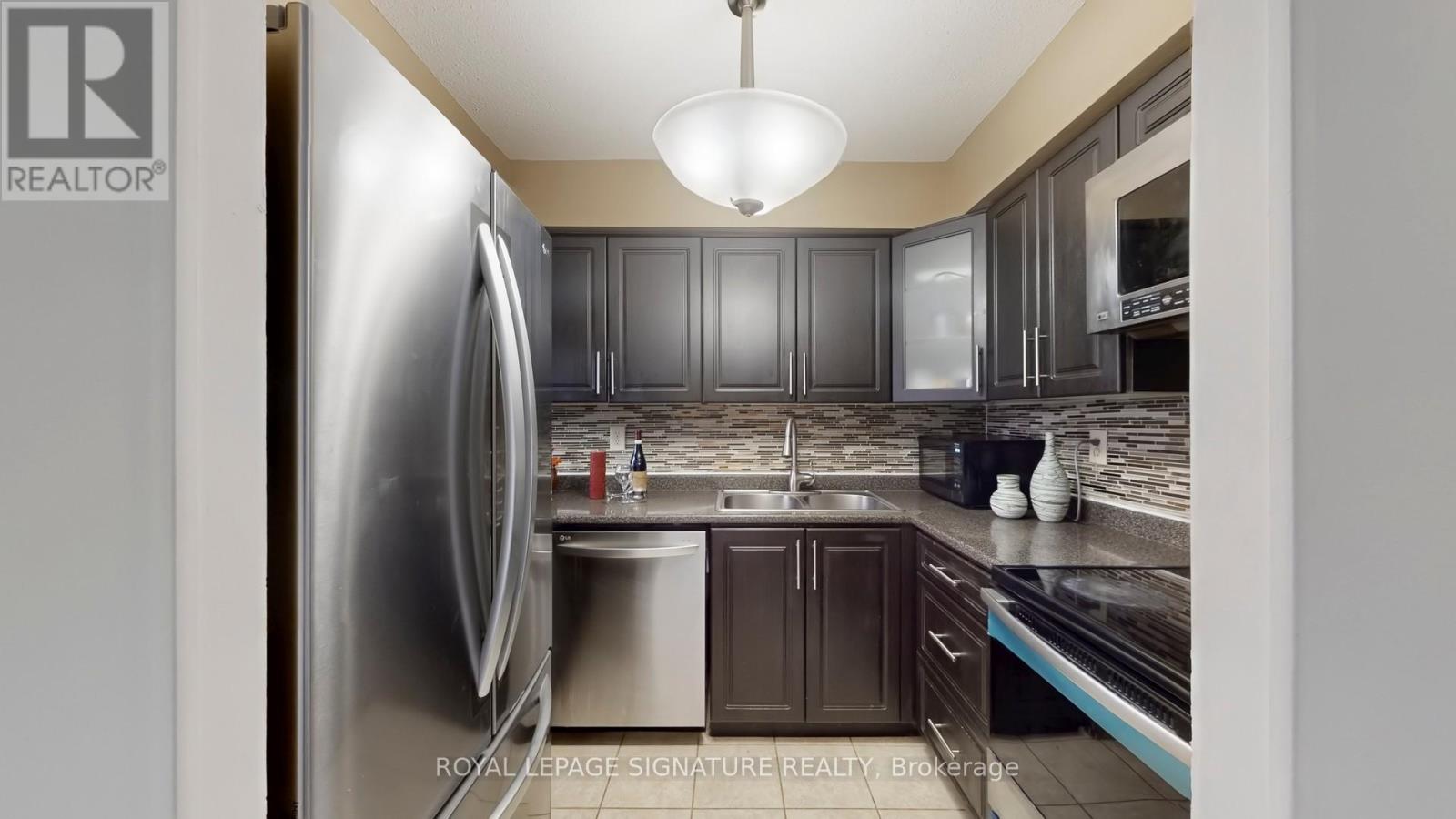 307 - 2901 Kipling Avenue, Toronto, Ontario  M9V 5E5 - Photo 17 - W12876974