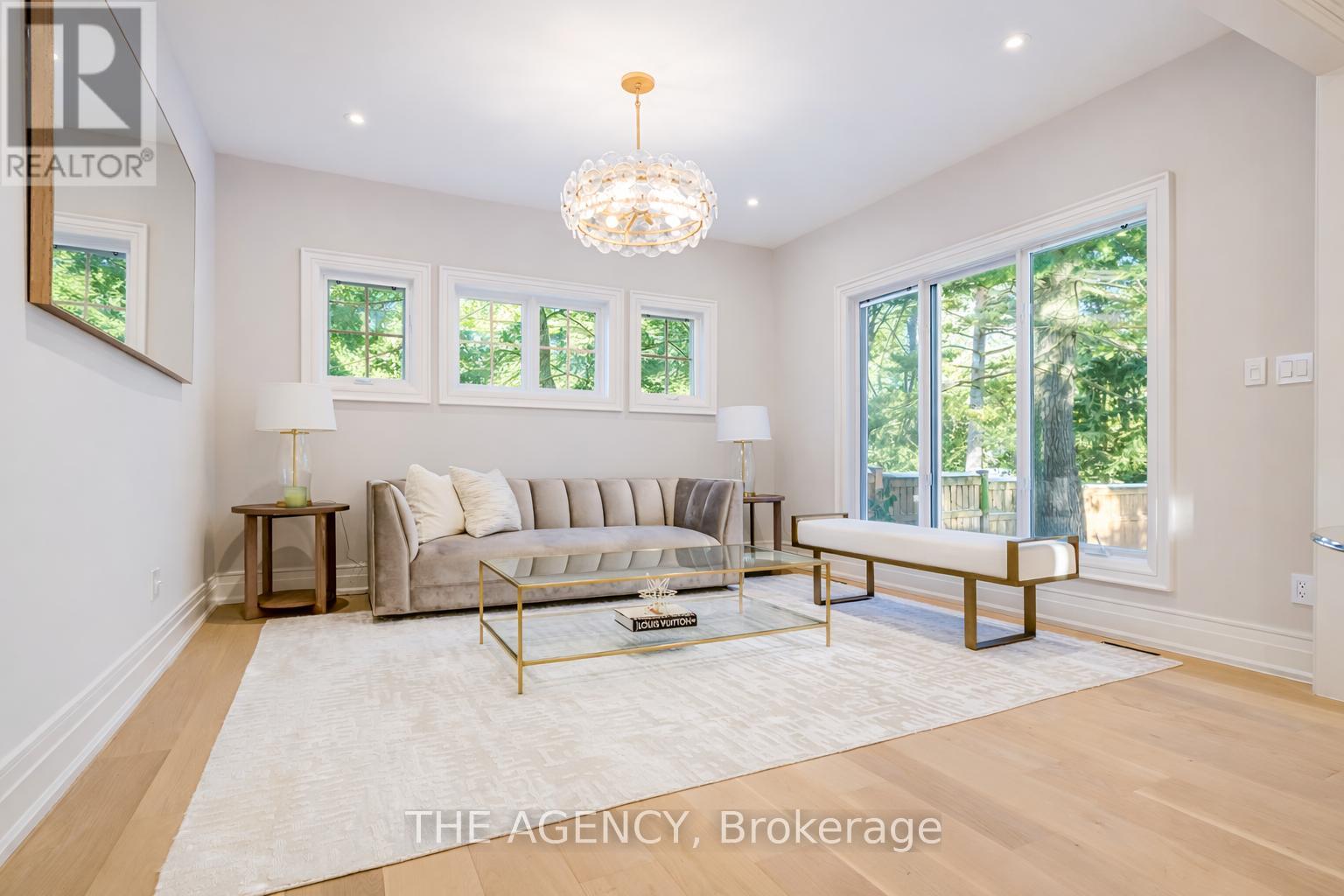 1310 Duncan Road, Oakville, Ontario  L6J 2P8 - Photo 12 - W12876980