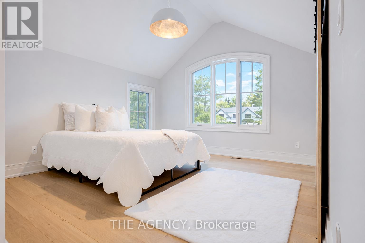 1310 Duncan Road, Oakville, Ontario  L6J 2P8 - Photo 22 - W12876980