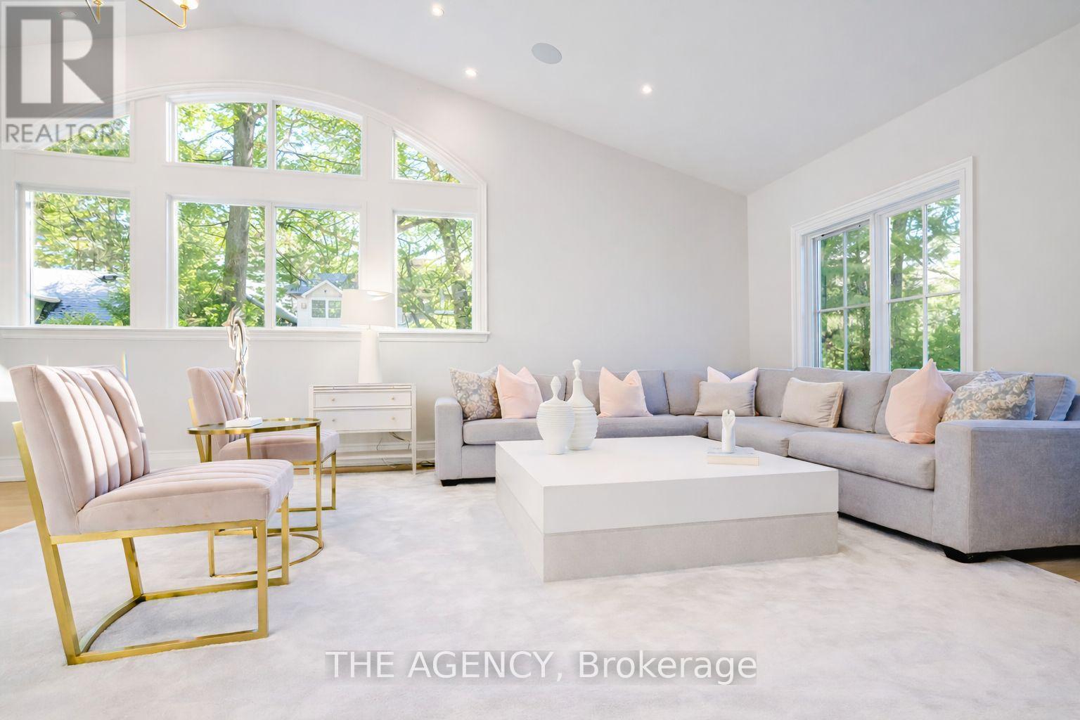 1310 Duncan Road, Oakville, Ontario  L6J 2P8 - Photo 4 - W12876980