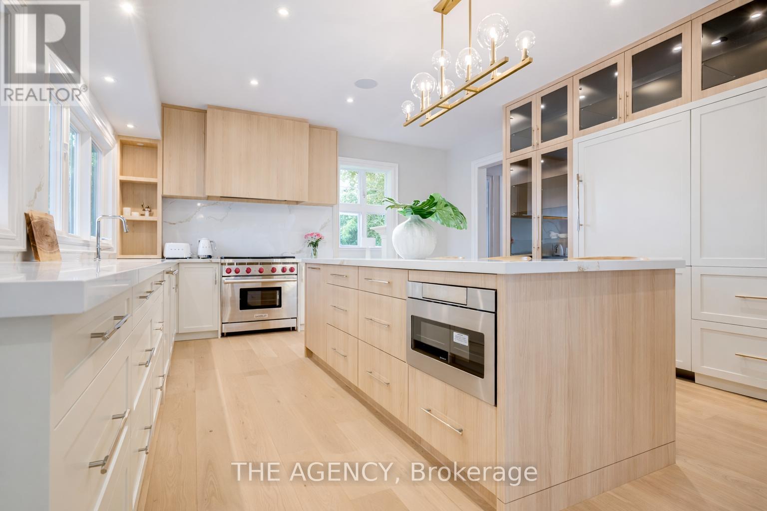 1310 Duncan Road, Oakville, Ontario  L6J 2P8 - Photo 8 - W12876980