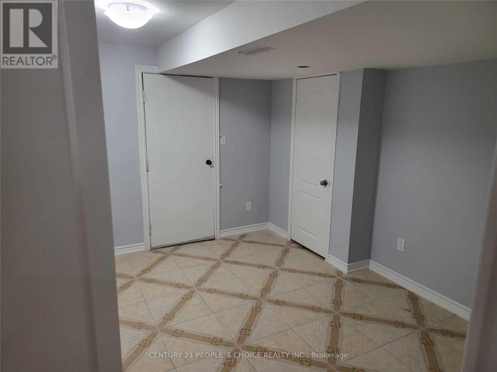 19 Freedom Oaks Trail, Brampton, Ontario  L6P 3L1 - Photo 16 - W12877102