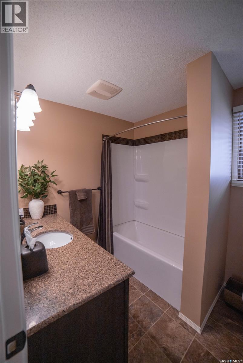 434 Brooks Road, Estevan, Saskatchewan  S4A 2P2 - Photo 25 - SK030207
