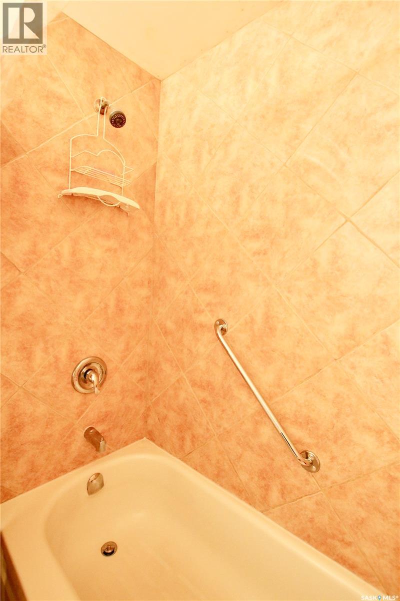 417 1580 Olive Diefenbaker Drive, Prince Albert, Saskatchewan  S6V 7M6 - Photo 19 - SK030182