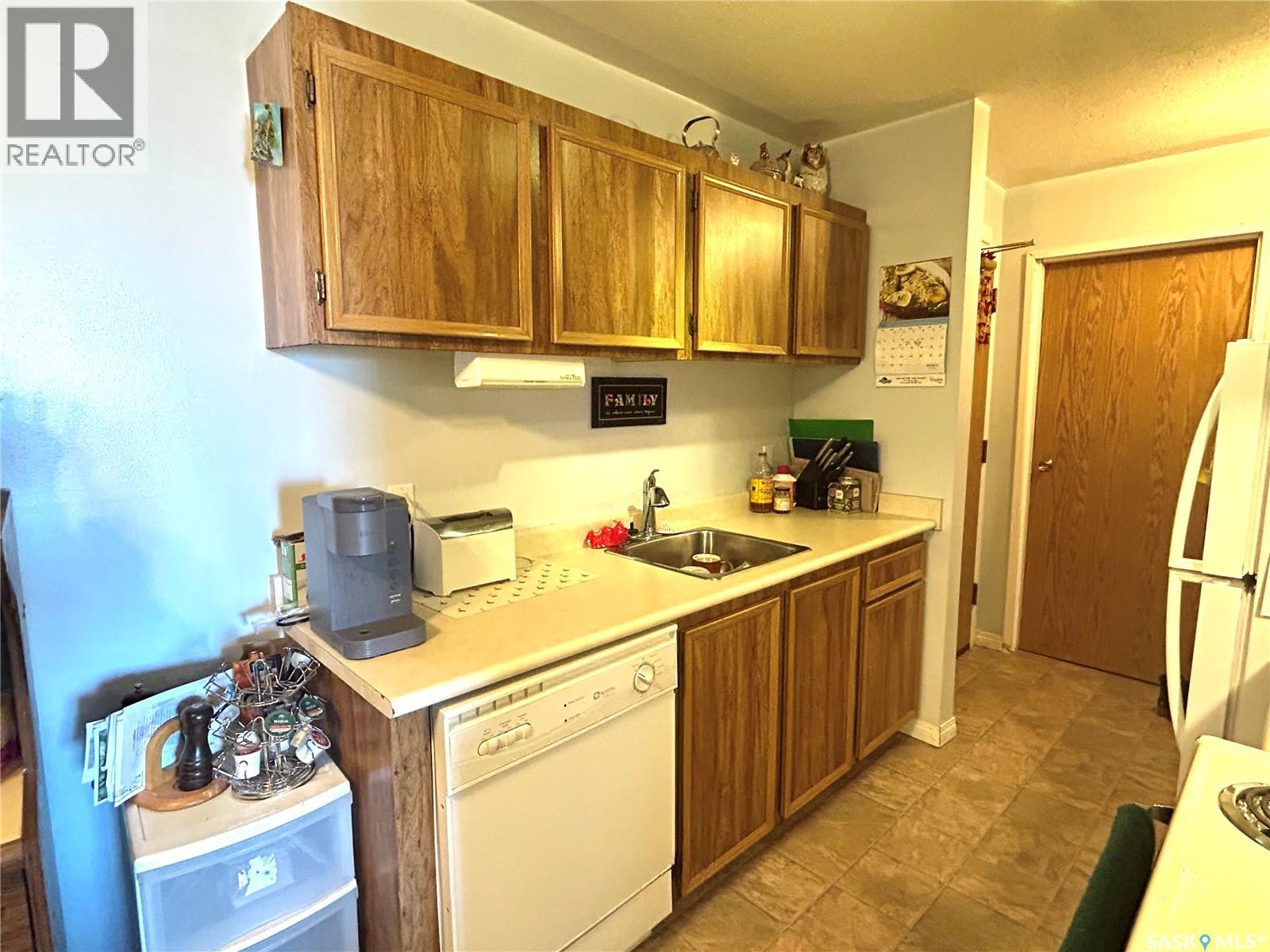 417 1580 Olive Diefenbaker Drive, Prince Albert, Saskatchewan  S6V 7M6 - Photo 8 - SK030182