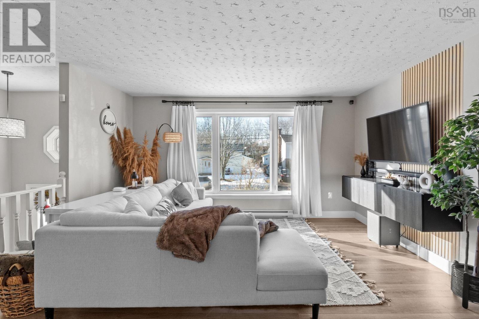 107 La Pierre Crescent, Dartmouth, Nova Scotia  B2W 5C9 - Photo 5 - 202604434