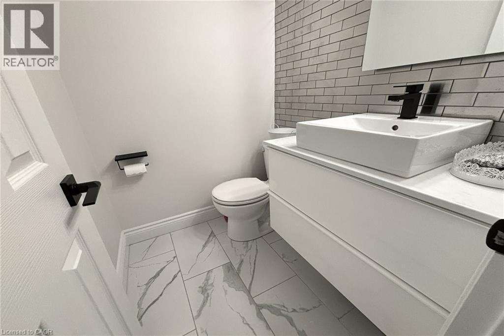 3845 Cedar Hedge Rise, Mississauga, Ontario  L5N 6X2 - Photo 31 - 40811633