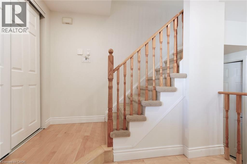 3845 Cedar Hedge Rise, Mississauga, Ontario  L5N 6X2 - Photo 15 - 40811633