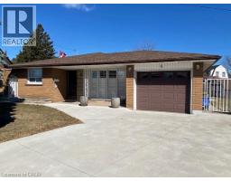 6 CAVALIER Court, Hamilton, Ontario