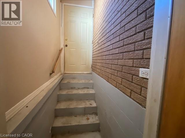 6 Cavalier Court, Hamilton, Ontario  L8H 2S4 - Photo 20 - 40811885