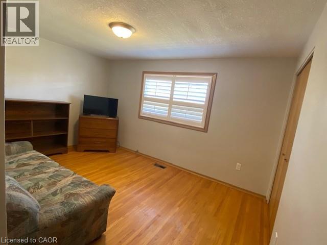 6 Cavalier Court, Hamilton, Ontario  L8H 2S4 - Photo 7 - 40811885