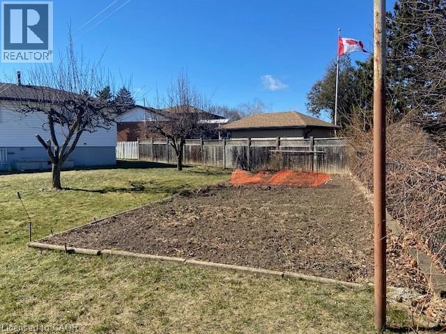 6 Cavalier Court, Hamilton, Ontario  L8H 2S4 - Photo 26 - 40811885