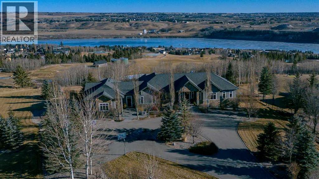 15 Villosa Ridge Point, Rural Rocky View County, Alberta  T3Z 1H3 - Photo 7 - A2284965