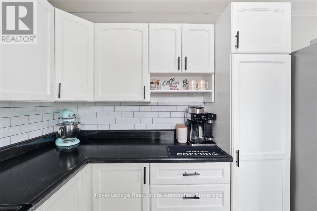 649 Bigford Road, Quinte West (Murray Ward), Ontario  K0K 1H0 - Photo 14 - X12876866