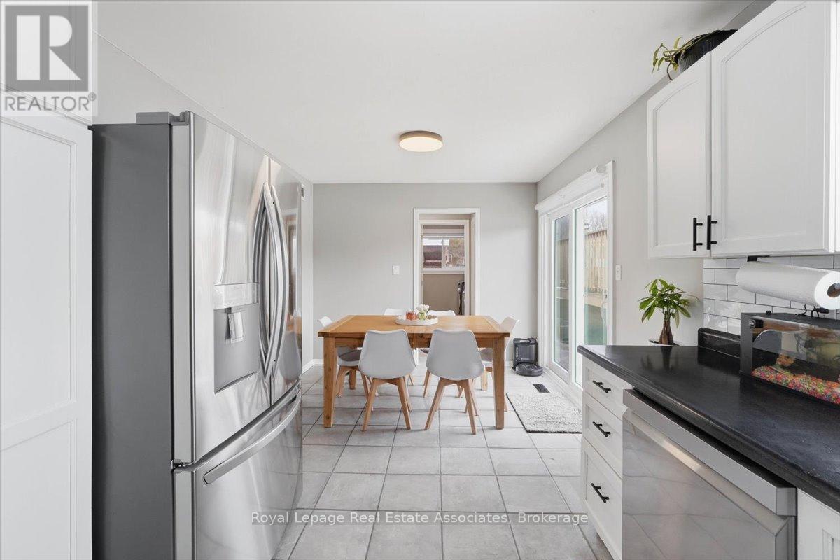 649 Bigford Road, Quinte West (Murray Ward), Ontario  K0K 1H0 - Photo 17 - X12876866